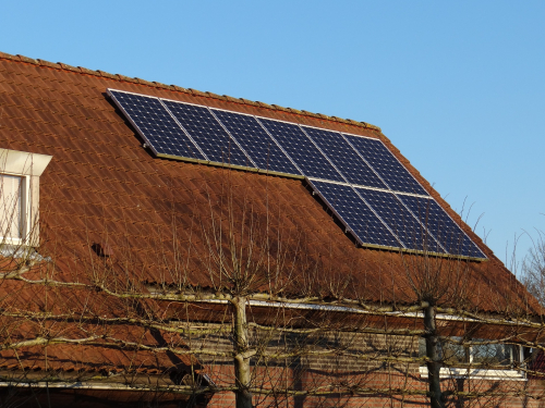 mantenimineto de los paneles solares